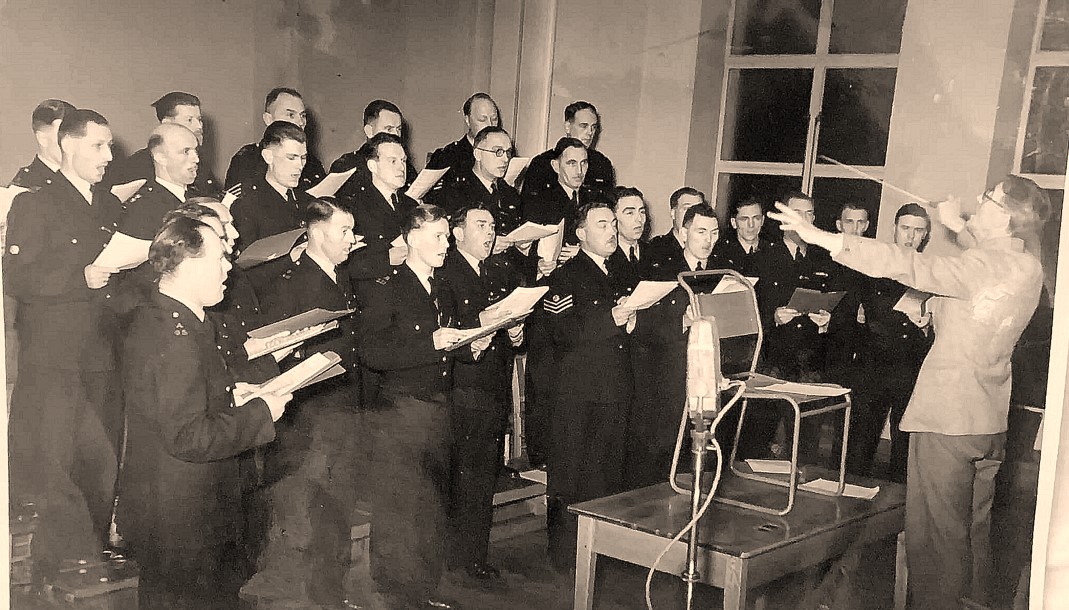 portsmouth police choir 40-50-2